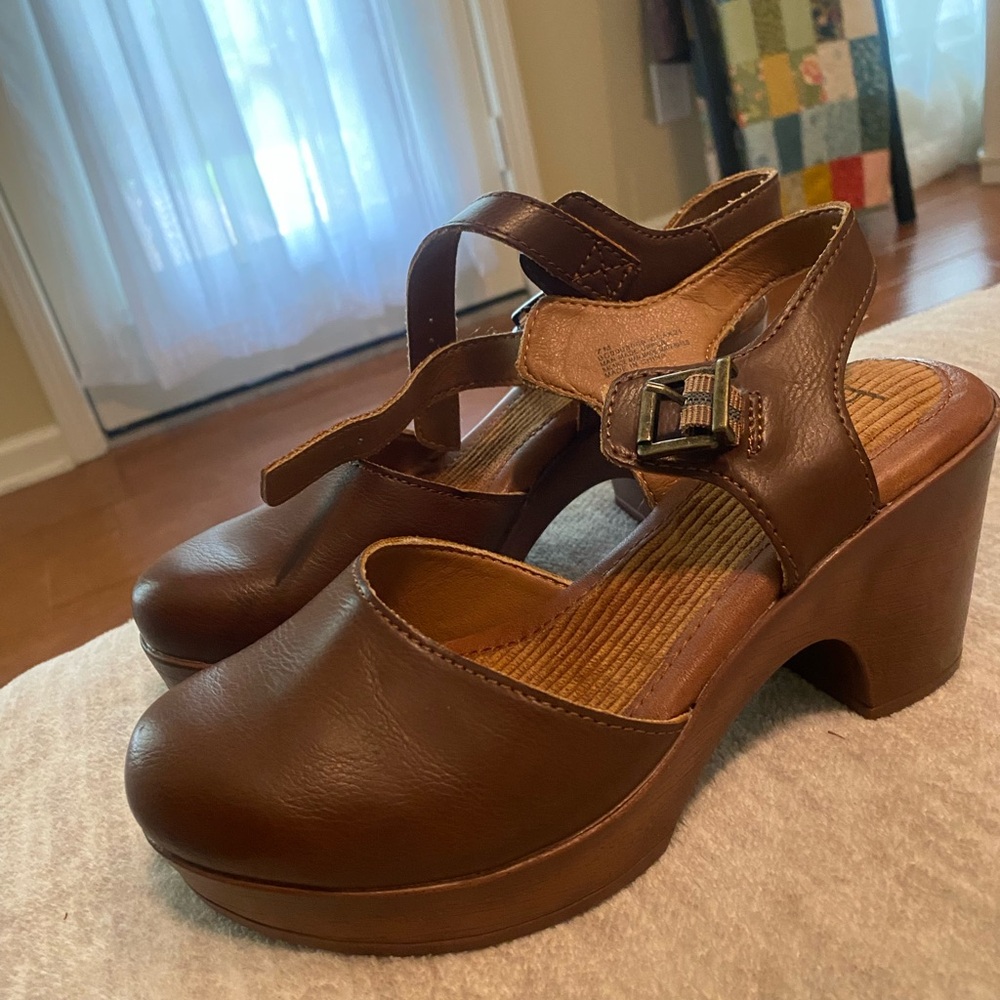 Brown Leather Women's Heeled Sandals